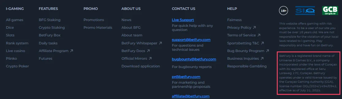 Pie de página de betfury.com con la línea de Universe B Games B.V., el domicilio en Curazao y la licencia OGL/2024/1494/0942 de la Autoridad del Juego de Curazao, junto a los sellos de 18+ y GCB